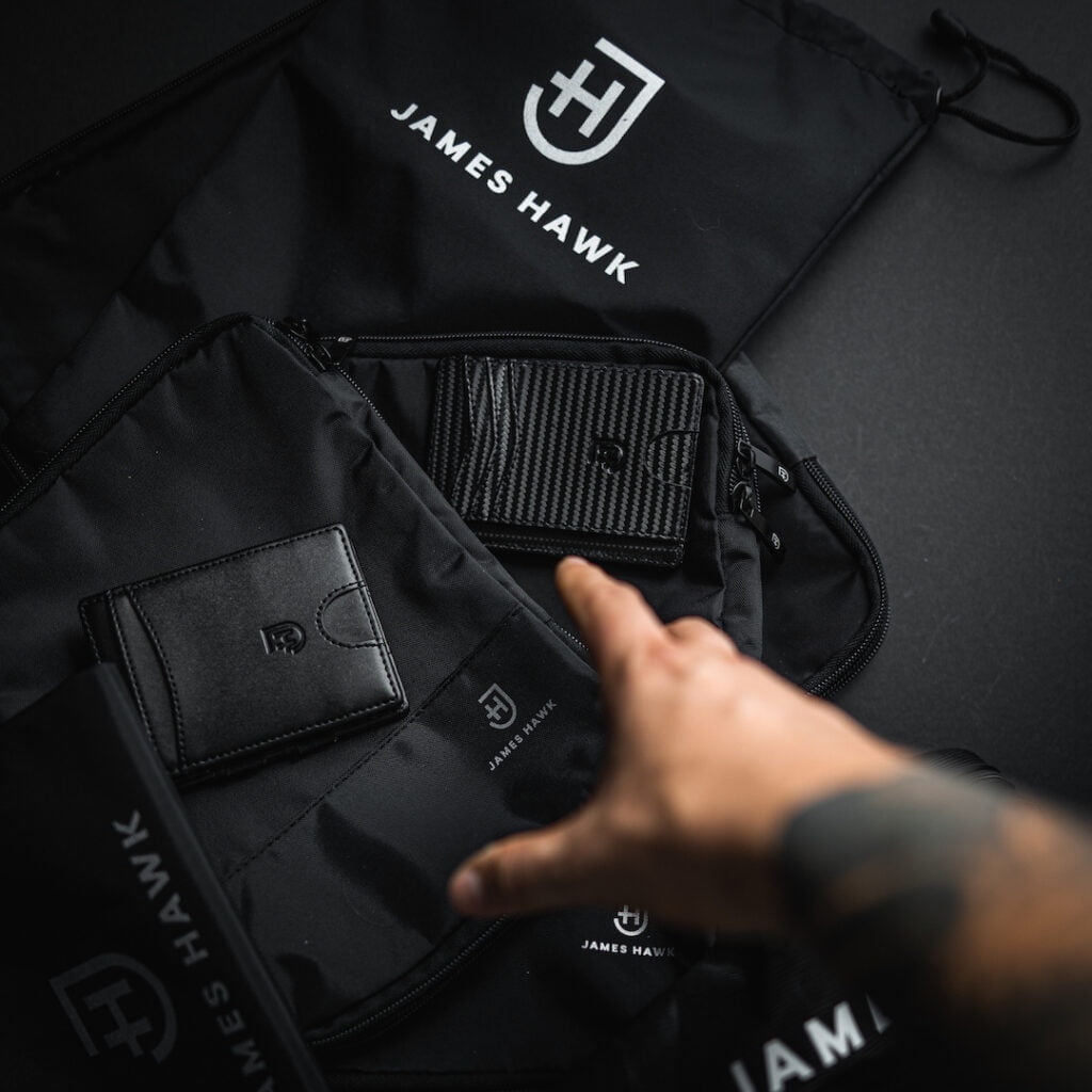 accesorii pentru bărbați de la James Hawk