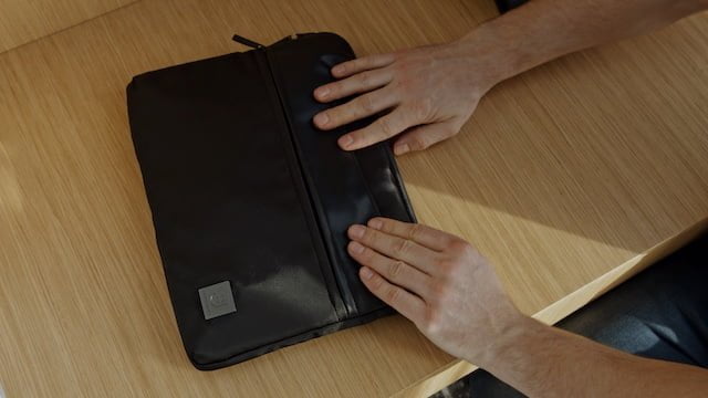 geantă de laptop pentru bărbați
