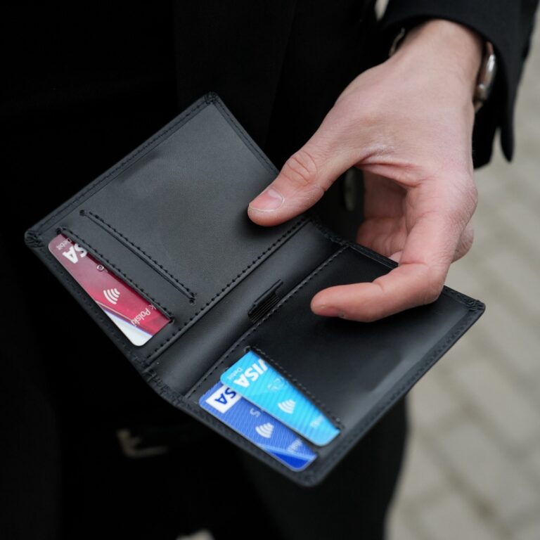 card wallet negru