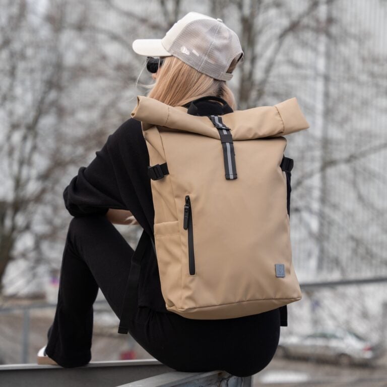 rolltop backpack taupe