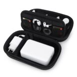 Carcasă de protecție pentru electronice și accesorii tehnice.