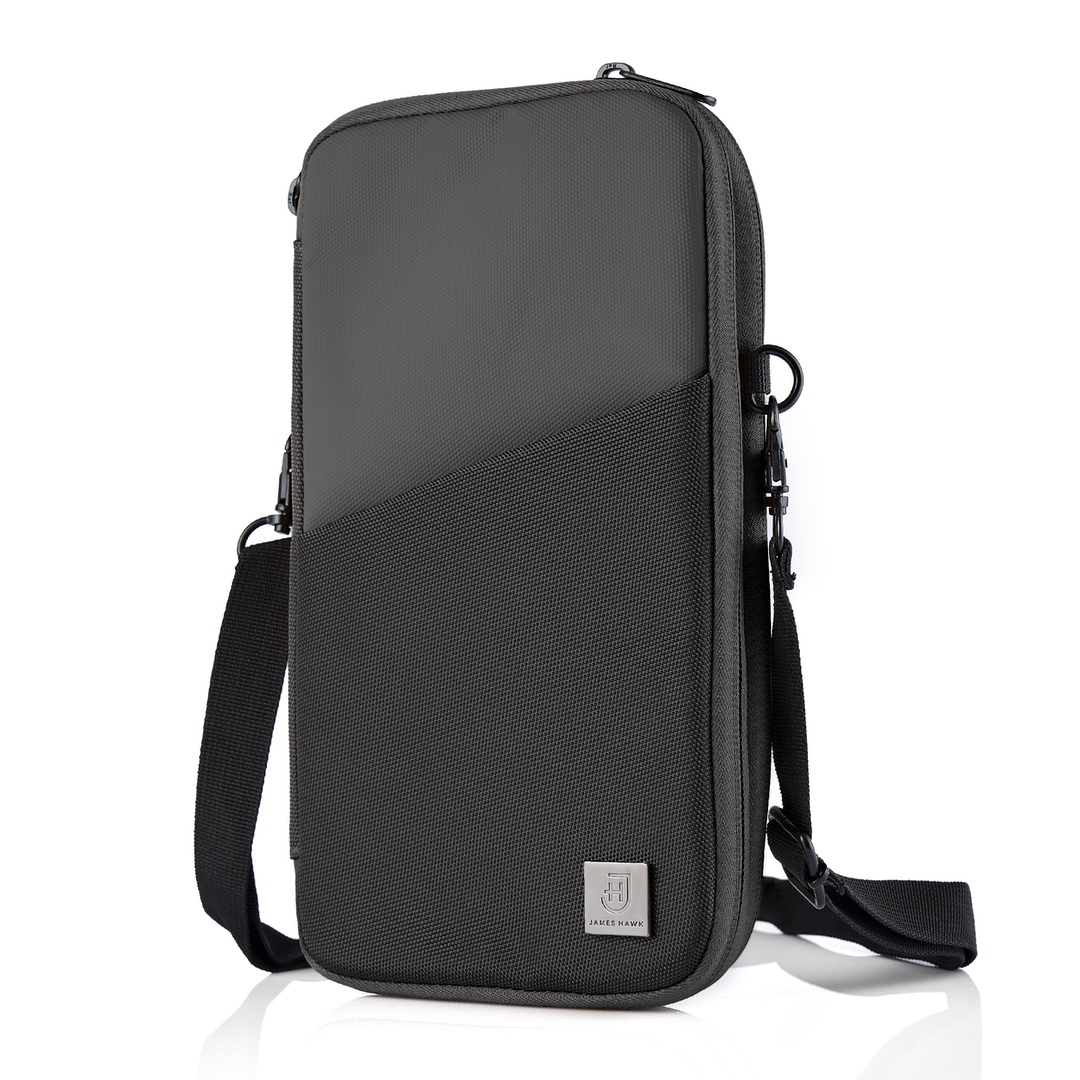 Travel Organizer - James Hawk